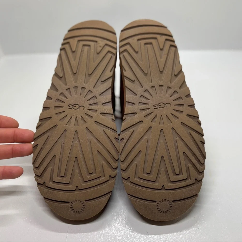 UGG Neumel Men’s 9 Brown Leather Wool Lined Chukka Boots - Picture 7 of 12